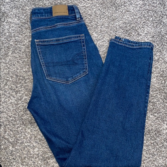 American Eagle Outfitters Denim - American Eagle High Rise Mom Jeans LONG